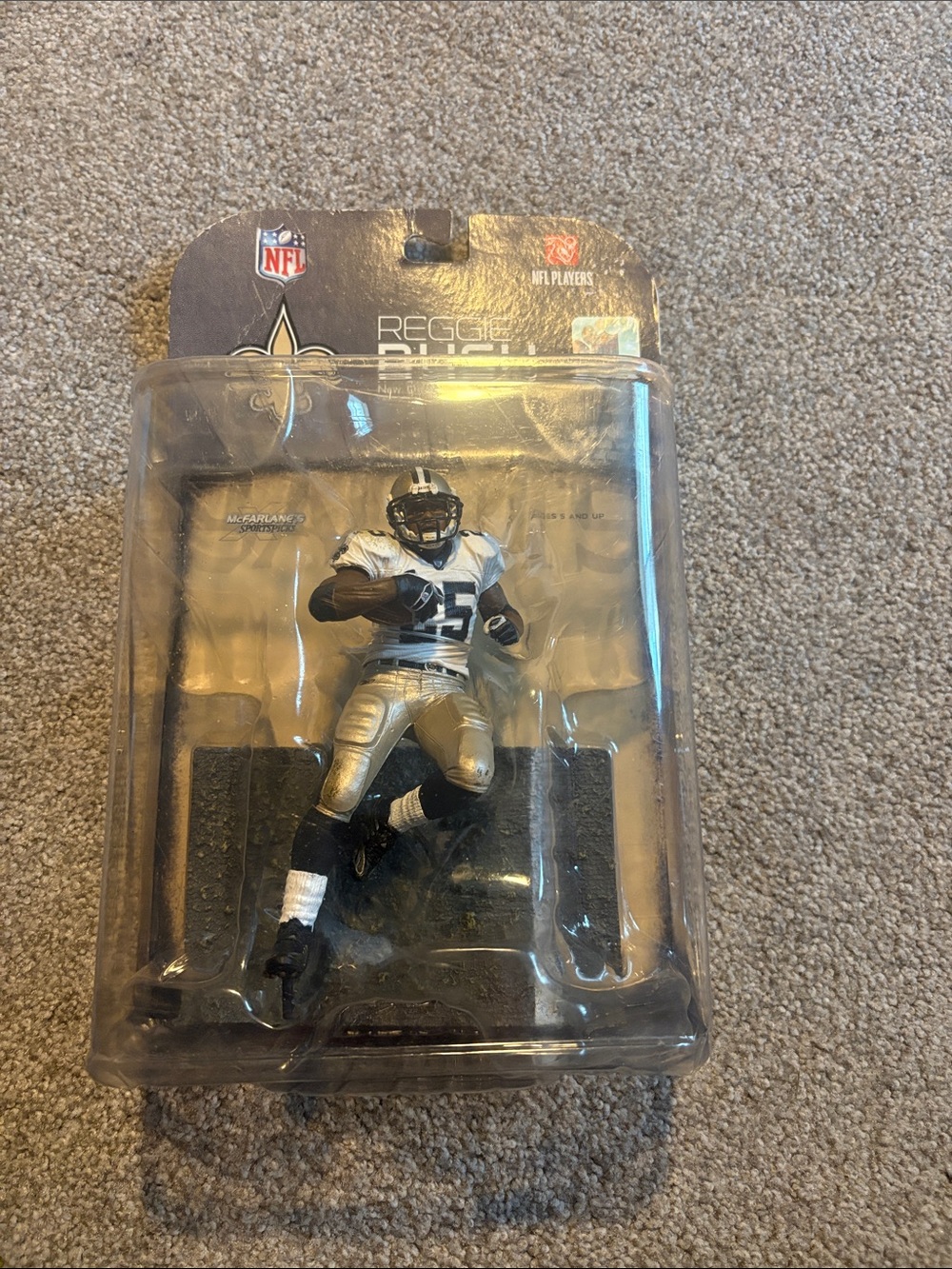 Reggie Bush NFL Action Figure - Black & Gold Team Uniform
